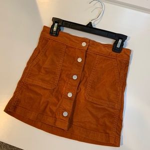 Super cute Old Navy skirt!